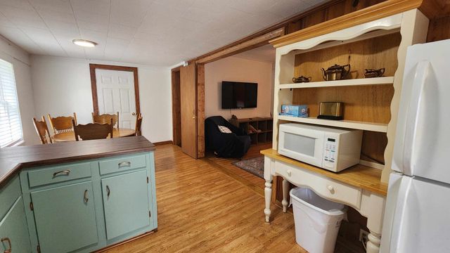 228 Bill Hunter Rd, Celina, TN 38551
