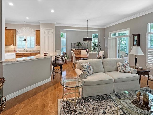 1305 Running Creek Court, Washington, MO 63090
