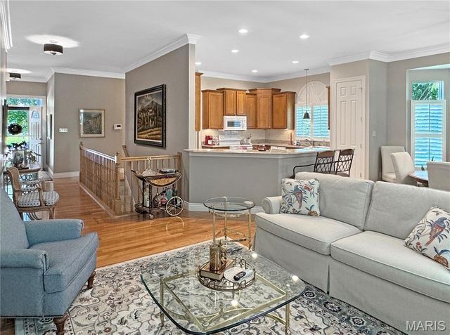 1305 Running Creek Court, Washington, MO 63090