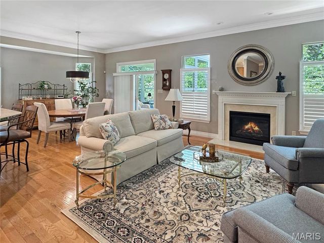 1305 Running Creek Court, Washington, MO 63090