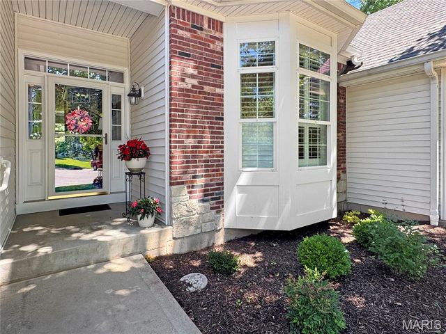 1305 Running Creek Court, Washington, MO 63090