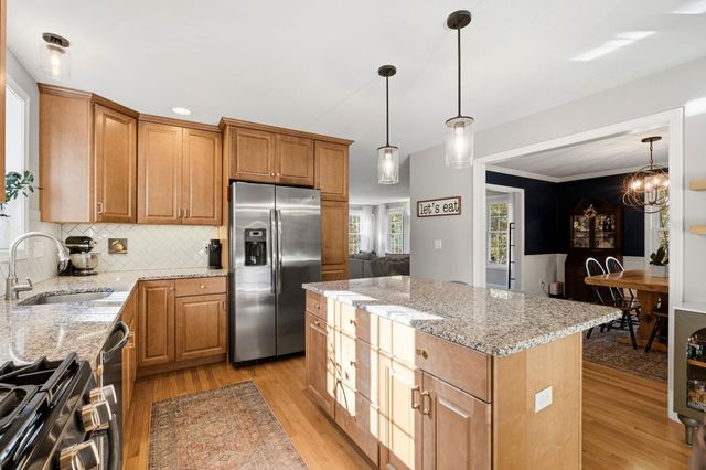 51 Stocklan Circle, Dover, NH 03820