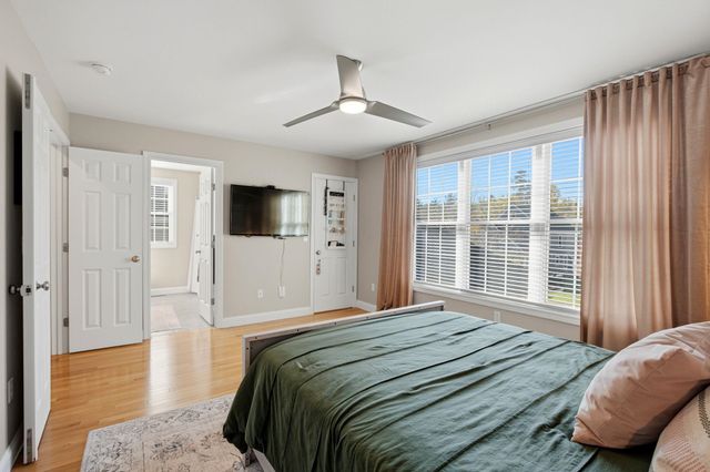51 Stocklan Circle, Dover, NH 03820