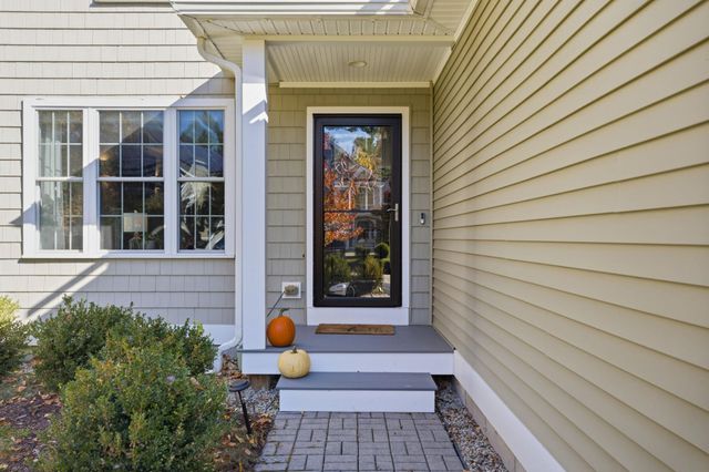 51 Stocklan Circle, Dover, NH 03820