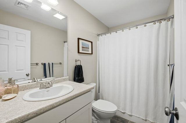 51 Stocklan Circle, Dover, NH 03820