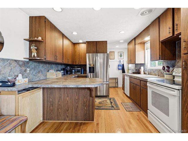 6631 S Billings Way, Centennial, CO 80111