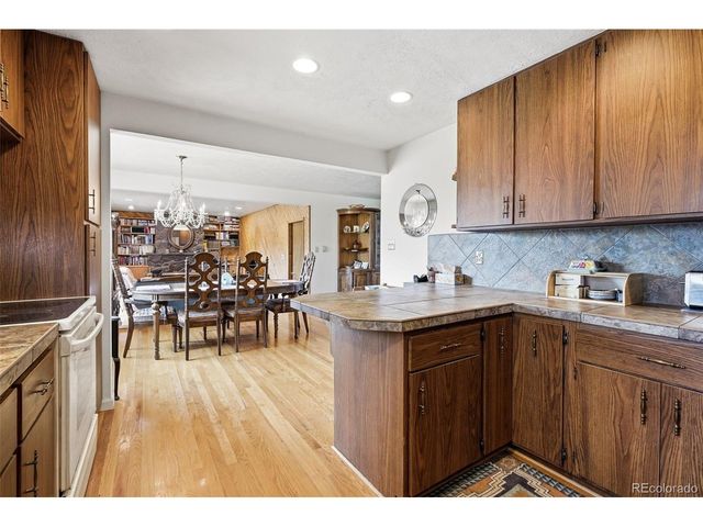 6631 S Billings Way, Centennial, CO 80111