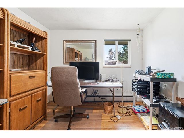 6631 S Billings Way, Centennial, CO 80111