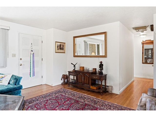 6631 S Billings Way, Centennial, CO 80111