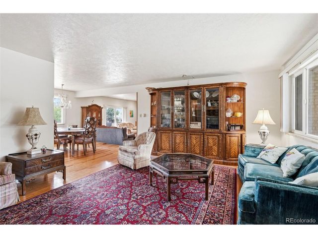 6631 S Billings Way, Centennial, CO 80111
