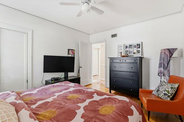 963 Swanston Dr, Sacramento, CA 95818