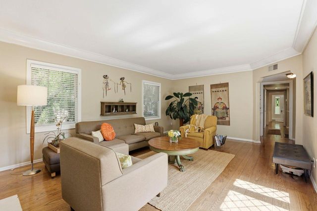 963 Swanston Dr, Sacramento, CA 95818