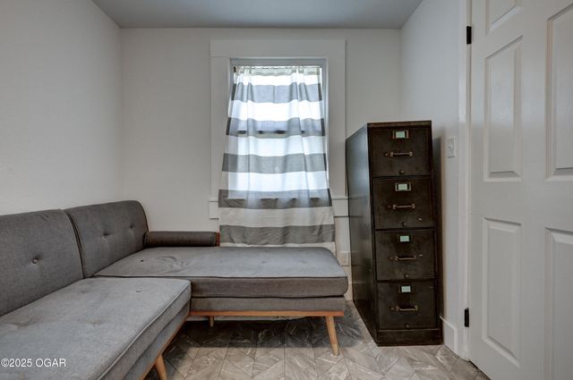 1508 S Moffet Avenue, Joplin, MO 64804