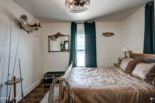 1508 S Moffet Avenue, Joplin, MO 64804