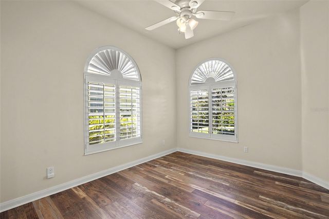 5762 BENEVENTO DRIVE, Sarasota, FL 34238