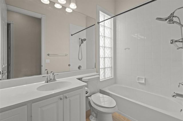 5762 BENEVENTO DRIVE, Sarasota, FL 34238