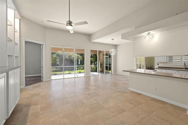 5762 BENEVENTO DRIVE, Sarasota, FL 34238