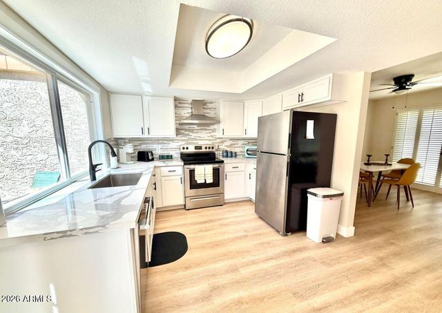 6147 E LEWIS Avenue, Scottsdale, AZ 85257