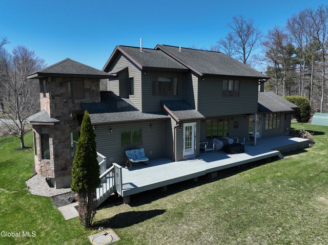 499 Miller Road, Clifton Park, NY 12065