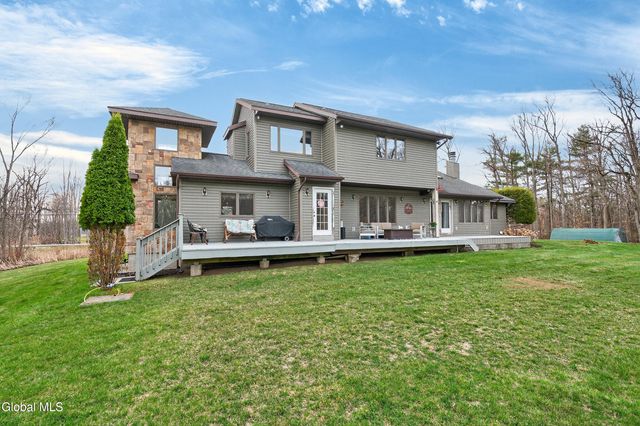 499 Miller Road, Clifton Park, NY 12065