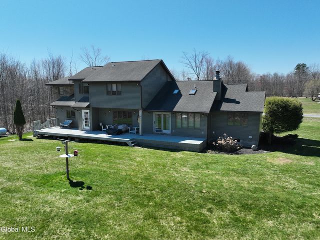 499 Miller Road, Clifton Park, NY 12065