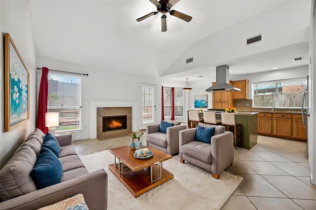 1035 Cascade Creek Drive, Katy, TX 77450