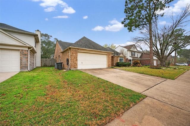 1035 Cascade Creek Drive, Katy, TX 77450