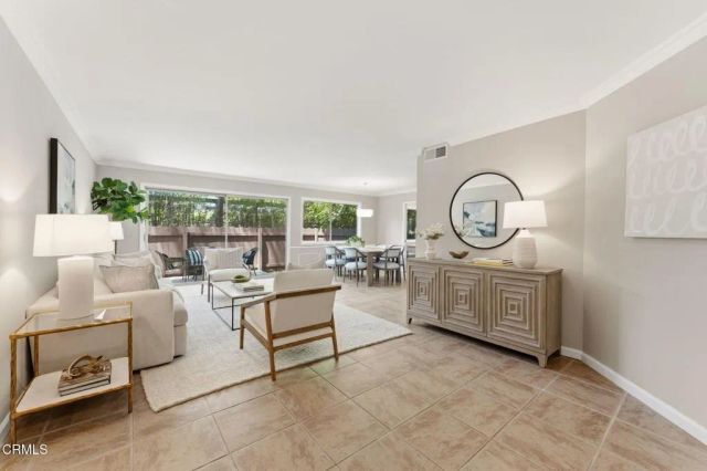 420 S Madison Avenue 105, Pasadena, CA 91101