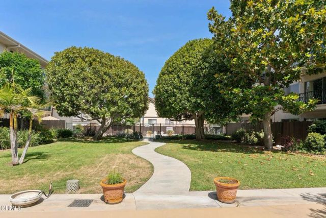 420 S Madison Avenue 105, Pasadena, CA 91101