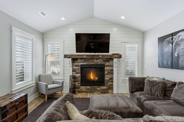 6541 145th Avenue, Holland, MI 49423