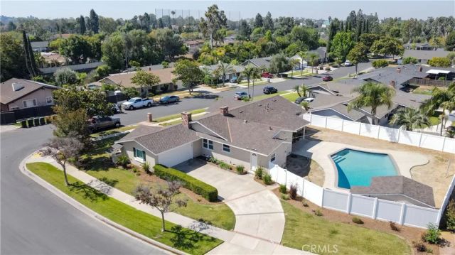 2919 Sunnywood, Fullerton, CA 92835