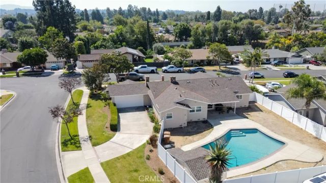 2919 Sunnywood, Fullerton, CA 92835
