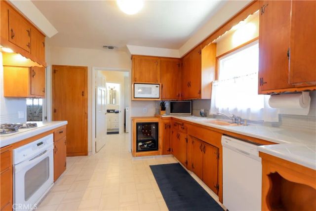 2919 Sunnywood, Fullerton, CA 92835