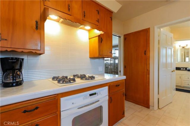 2919 Sunnywood, Fullerton, CA 92835