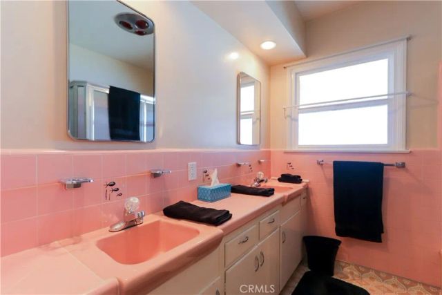 2919 Sunnywood, Fullerton, CA 92835