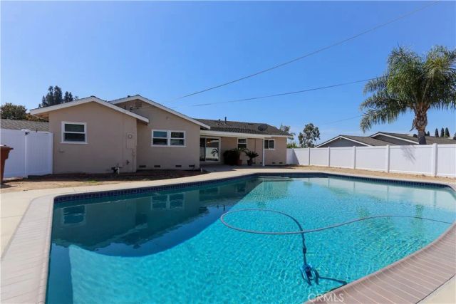 2919 Sunnywood, Fullerton, CA 92835