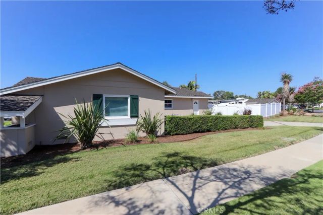 2919 Sunnywood, Fullerton, CA 92835