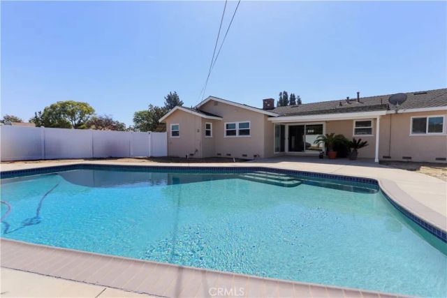 2919 Sunnywood, Fullerton, CA 92835