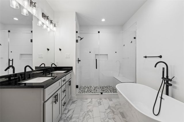 2213 Lee Street, Houston, TX 77026