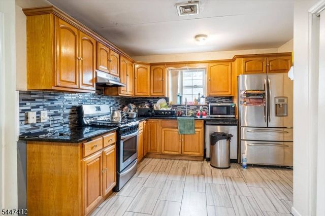 278 Hillside Ave, Hillside Twp., NJ 07205