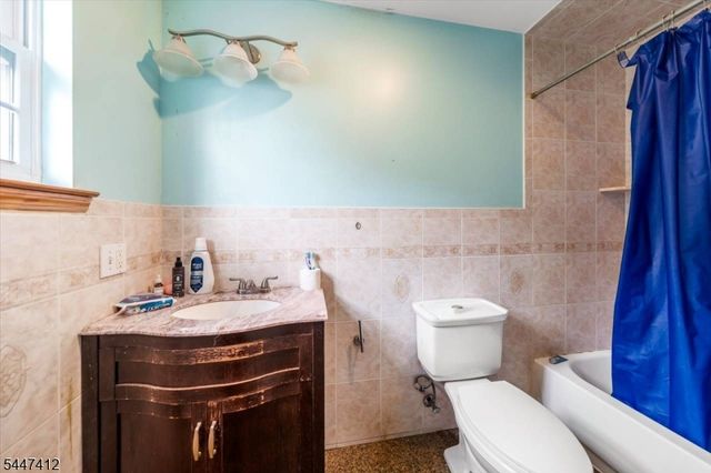 278 Hillside Ave, Hillside Twp., NJ 07205