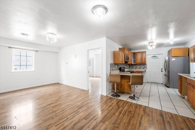 278 Hillside Ave, Hillside Twp., NJ 07205
