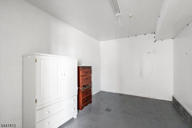 278 Hillside Ave, Hillside Twp., NJ 07205
