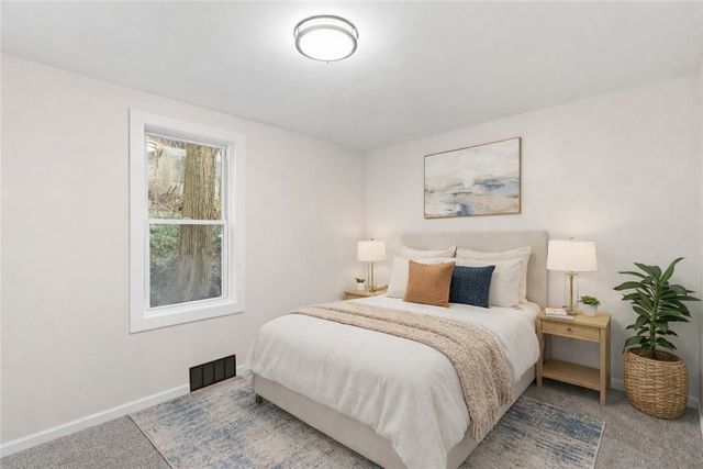 3809 41st Ave, Pulaski Twp, PA 15066