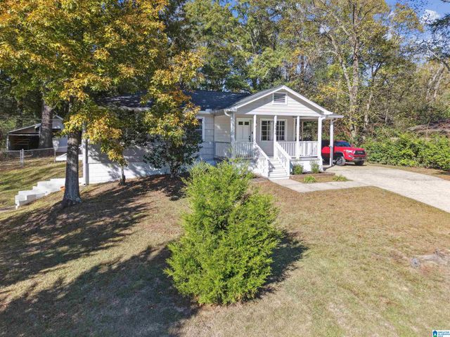 2236 8TH STREET NE, Center Point, AL 35215