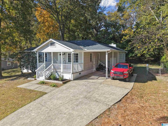 2236 8TH STREET NE, Center Point, AL 35215