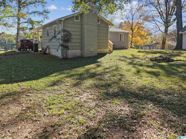 2236 8TH STREET NE, Center Point, AL 35215