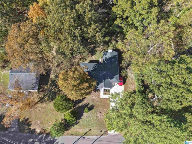 2236 8TH STREET NE, Center Point, AL 35215
