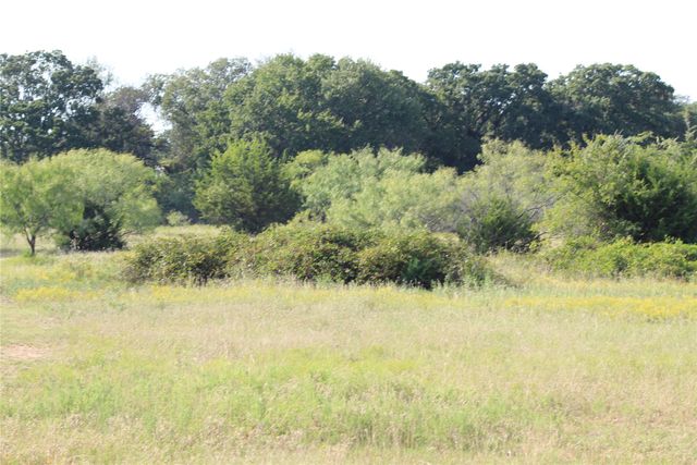 1179 CR 1470, Chico, TX 76431