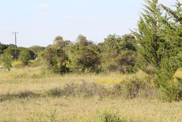 1179 CR 1470, Chico, TX 76431